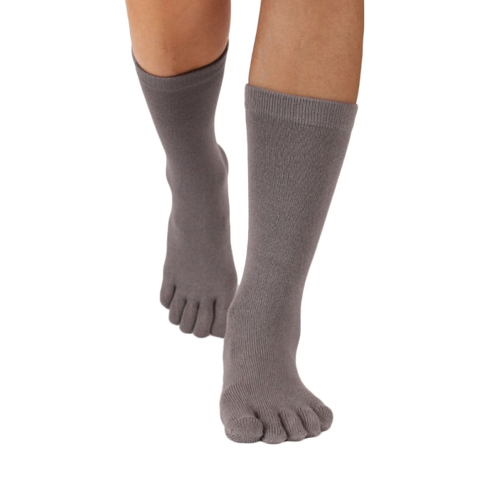 ESSENTIAL - toe socks mid-calf - Smoke