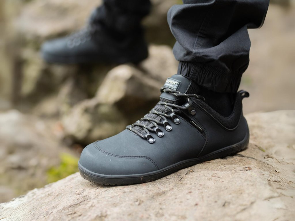 Trekker Low Vegan Black